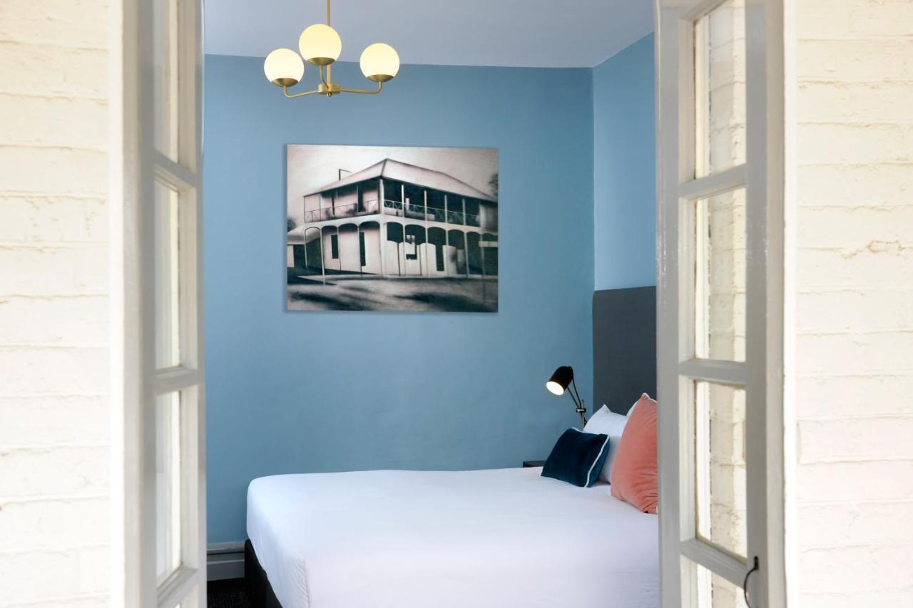 The Stirling Arms Hotel Пърт Екстериор снимка